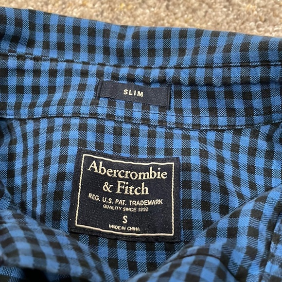 Abercrombie & Fitch Mens Small button down long sleeve shirt slim fit - Picture 2 of 6